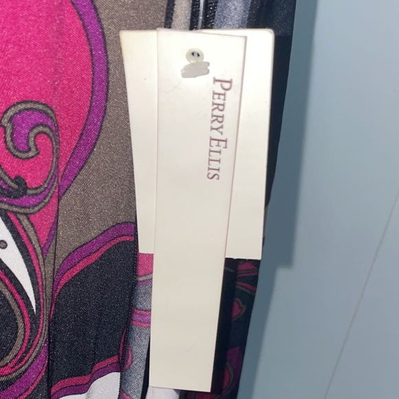 Perry Ellis 
Maxi Skirt Size S - Picture 5 of 6